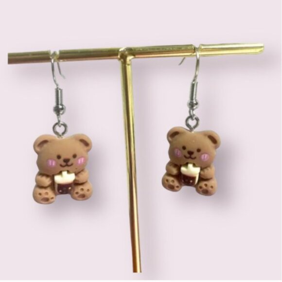 ⭐️❤️ FREE Bear Drink Boba Cute Coffee Animal Drop Girly Chic Glam Artsy Earrings - Picture 1 of 8